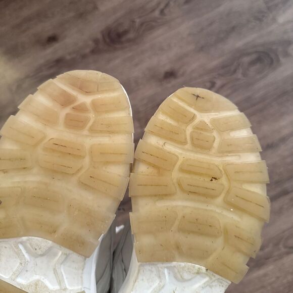 John Richmond Free Time Sneaker In White - Picture 9 of 11